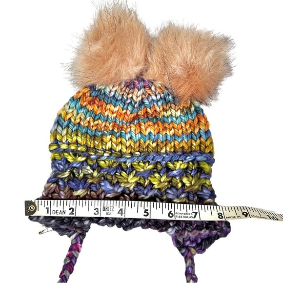 HANDMADE Fluffy PomPom Ears Chunky Knit Beanie - Picture 5 of 6